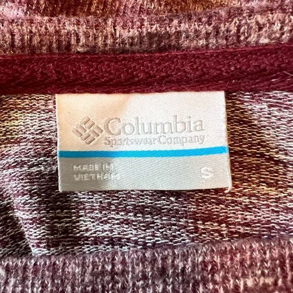 3 for $30! ‎ Columbia knit crew neck long sleeve sweater. Size small - Picture 2 of 12